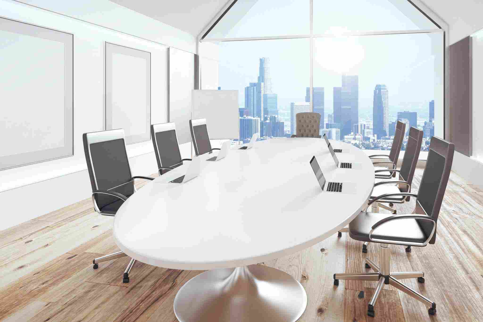 https://www.thevalenresorts.com/wp-content/uploads/2017/05/image-office-chairs.jpg